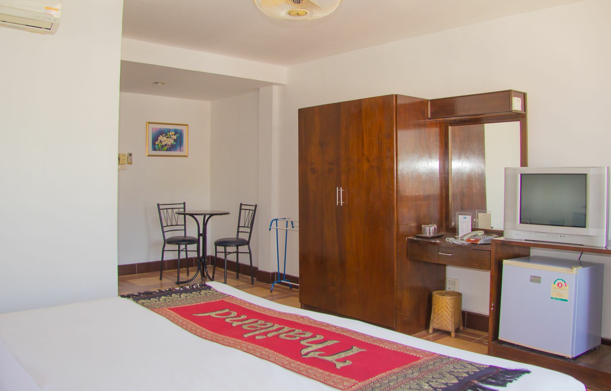 Hotel Sanuk Sabai 2*
